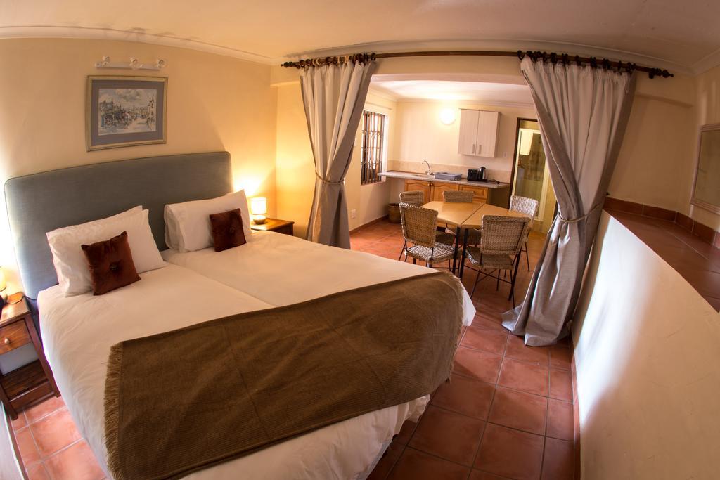 Winelands Villa Guesthouse And Cottages Somerset West Eksteriør billede